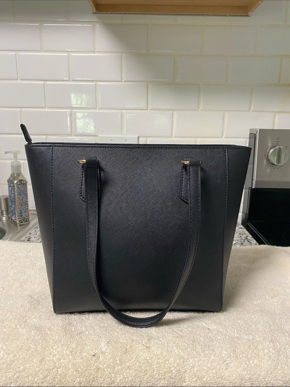 Michael Kors Black Saffiano Tote with Gold MK Emblem - Picture 4 of 10
